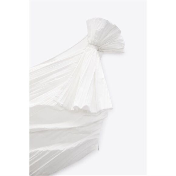 Zara white asymmetric bow top Blogger favorite NWT - Picture 7 of 8